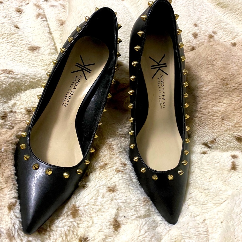 Kardashian Kollection black heels